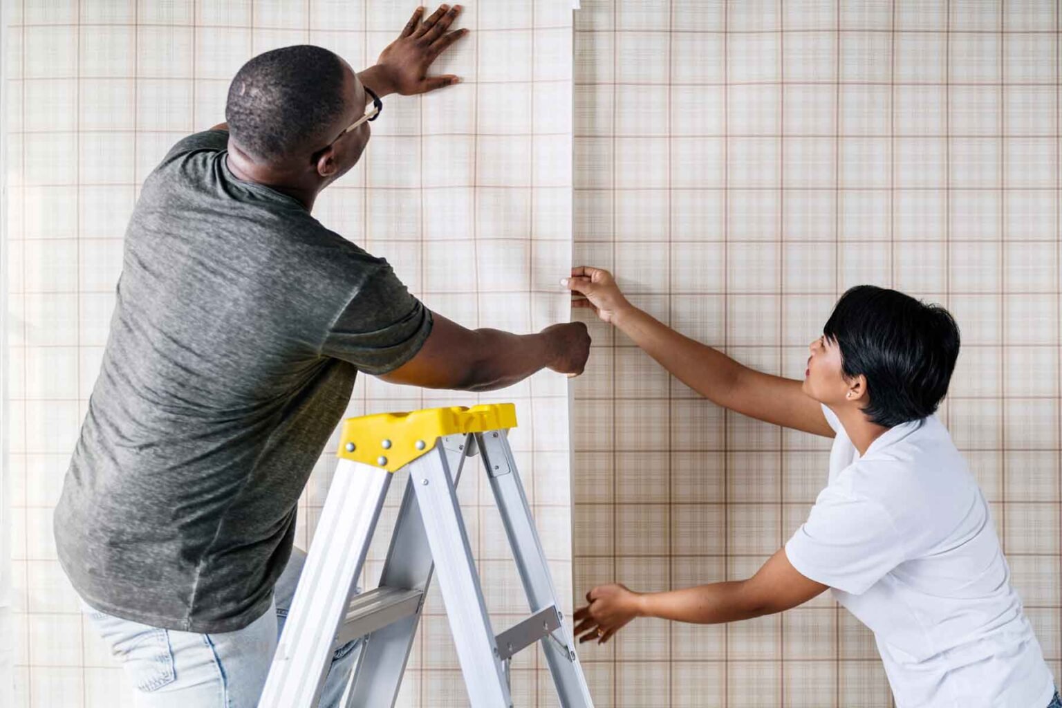 Commercial Wallpaper Installation